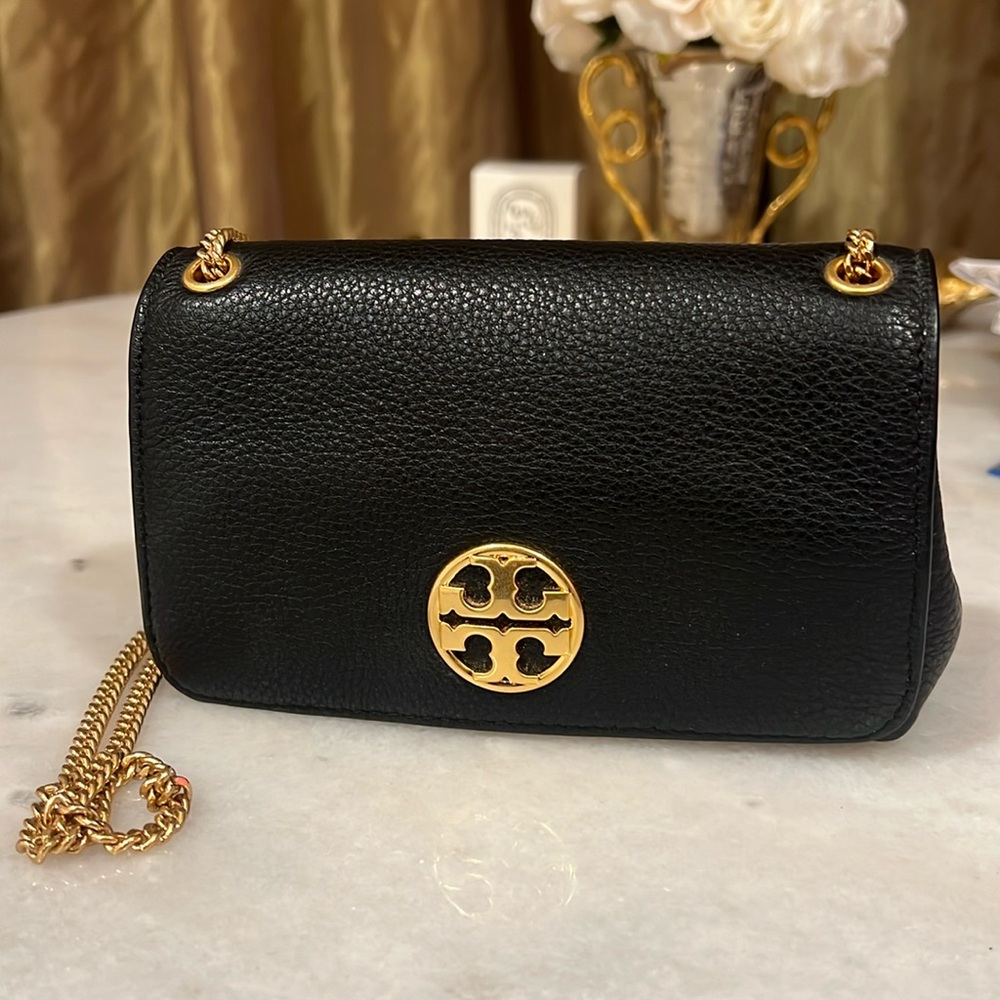 Tory Burch Chelsea black leather evening bag